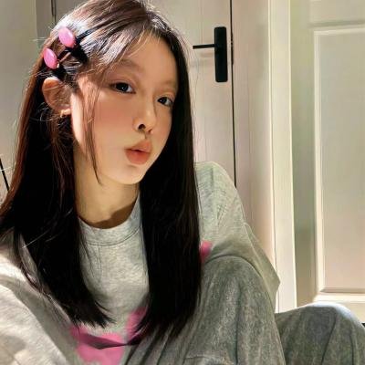楼上的人们海报